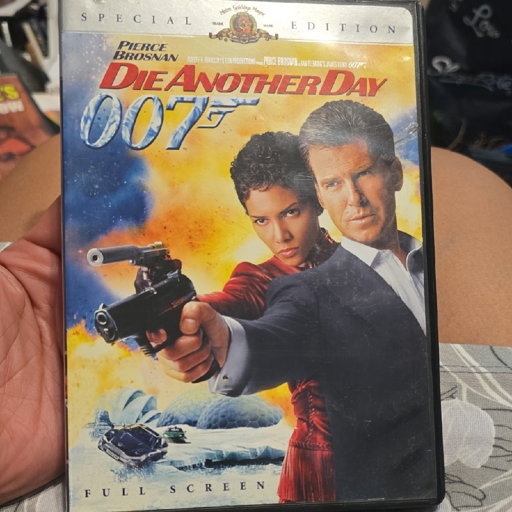 Die Another Day 007 Special Edition DVD
